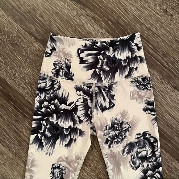 Beyond Yoga High Waisted Midi Legging - Picture 3 of 7